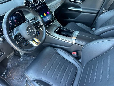 Used 2025 Mercedes-Benz GLC 43 AMG 4MATIC image 5