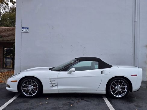Used 2011 Chevrolet Corvette Convertible w/ Preferred Equipment Group image 4