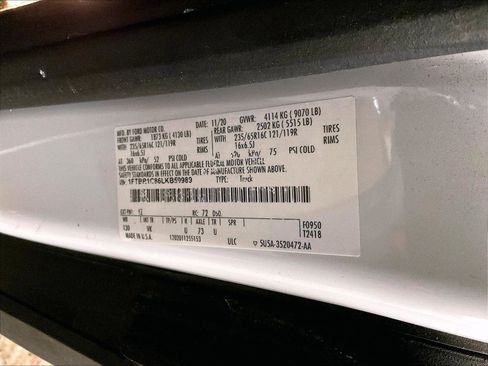 Used 2020 Ford Transit 250 Medium Roof RWD image 30