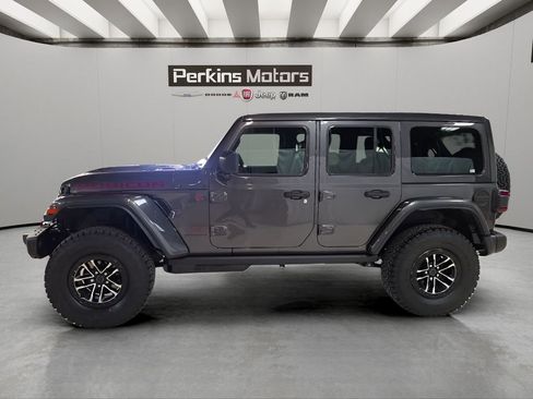 New 2026 Jeep Wrangler Unlimited Rubicon AWD/4WD image 3