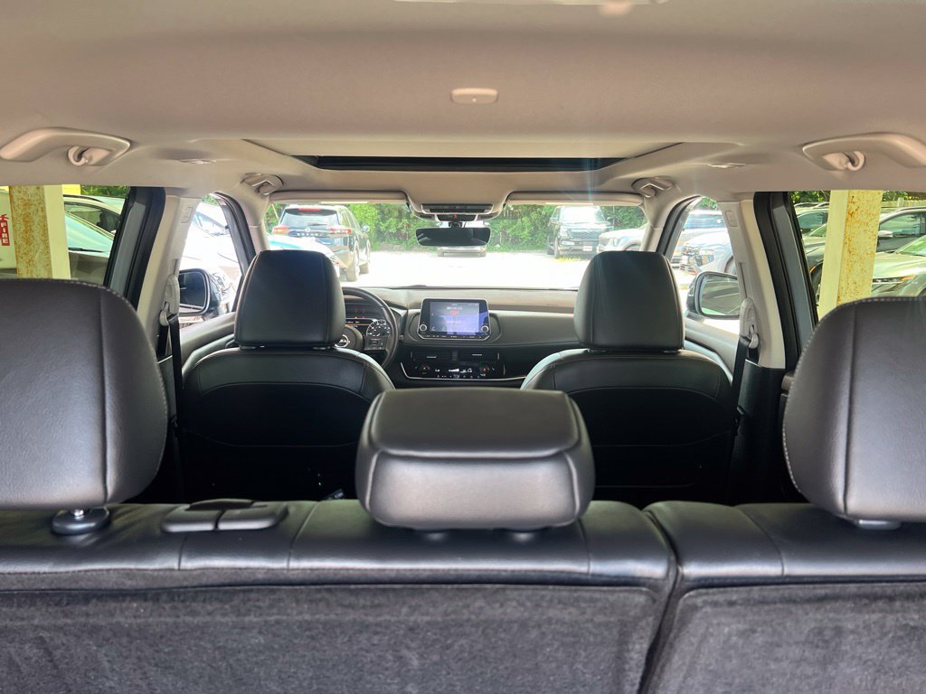 Certified 2023 Nissan Rogue SL AWD/4WD image 13