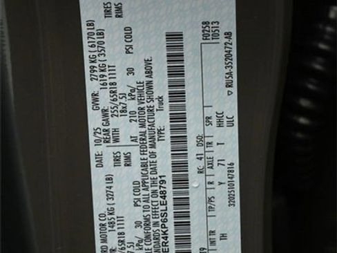 Used 2025 Ford Ranger Lariat w/ Black Appearance Package image 36