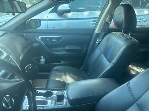 Used 2018 Nissan Altima 2.5 SR w/ SR Special Edition FWD image 4