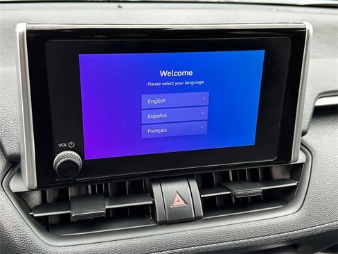 Used 2025 Toyota RAV4 XLE image 26