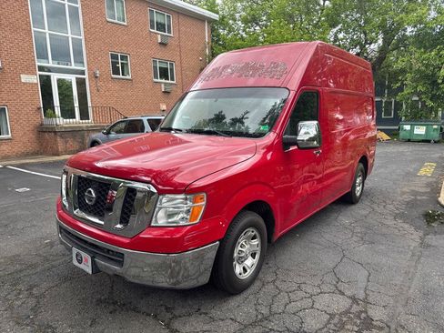 Used 2012 Nissan NV 2500 SV RWD image 3