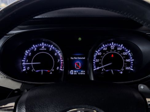 Used 2016 Toyota Avalon Limited w/ Toyota Safety Sense Package image 43