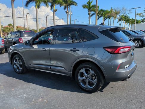 Used 2023 Ford Escape ST-Line Select w/ Tech Pack #2 image 6