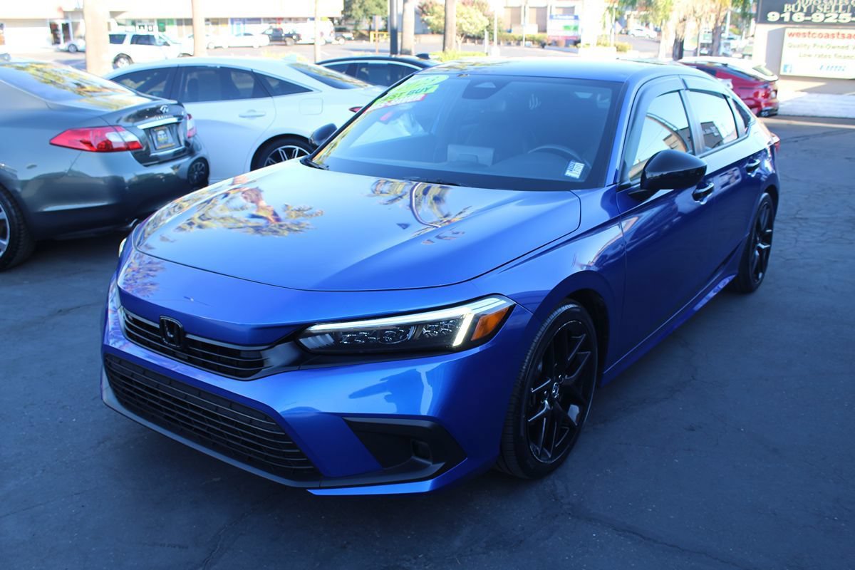 Used 2023 Honda Civic Sport image 4