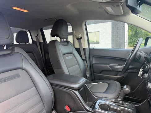 Used 2020 GMC Canyon All Terrain w/ All Terrain X Package AWD/4WD image 31