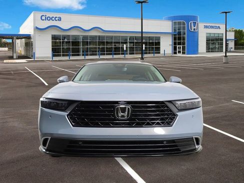 New 2026 Honda Accord Touring image 8