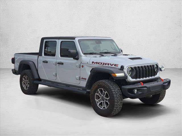 Used 2024 Jeep Gladiator Mojave w/ Steel Bumper Group AWD/4WD image 3