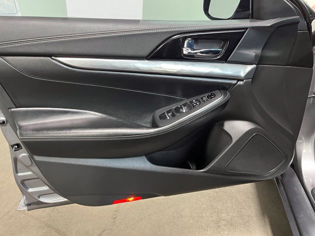 Used 2021 Nissan Maxima 3.5 SV w/ Floor Mat Group FWD image 20