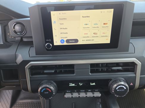 Certified 2025 Toyota Tacoma SR image 22