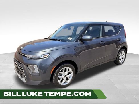 Used 2022 Kia Soul LX w/ Technology Package FWD image 1