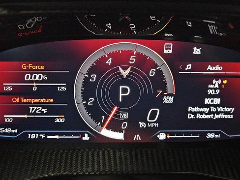 Used 2021 Chevrolet Corvette Stingray Premium Conv w/ Z51 Performance Package RWD image 8
