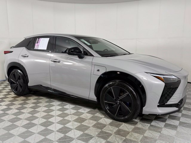 New 2026 Lexus RZ 450e AWD image 10