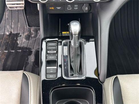 Used 2023 Acura Integra A-Spec image 18