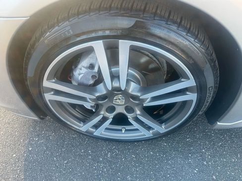 Used 2011 Porsche Panamera 4 image 10