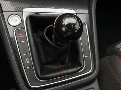 Used 2017 Volkswagen GTI Sport image 14