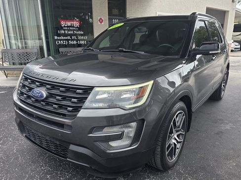 Used 2017 Ford Explorer Sport w/ Equipment Group 401A AWD/4WD image 2