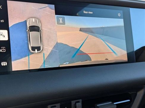 New 2025 Porsche Macan 4S Electric image 19