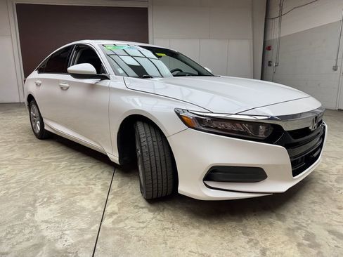 Used 2020 Honda Accord LX image 6