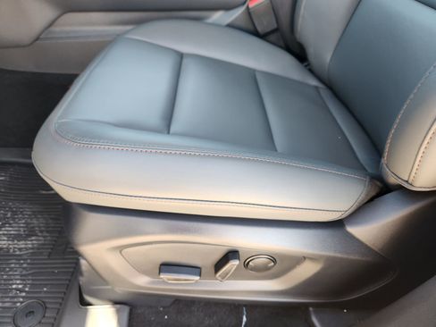 New 2026 Ford Explorer Active w/ Active Comfort Package image 23