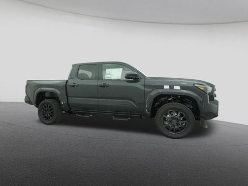 New 2026 Toyota Tacoma SR5 image 28