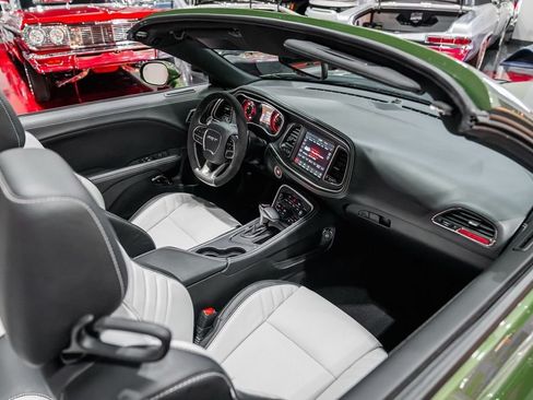 Used 2023 Dodge Challenger SRT Hellcat RWD image 22