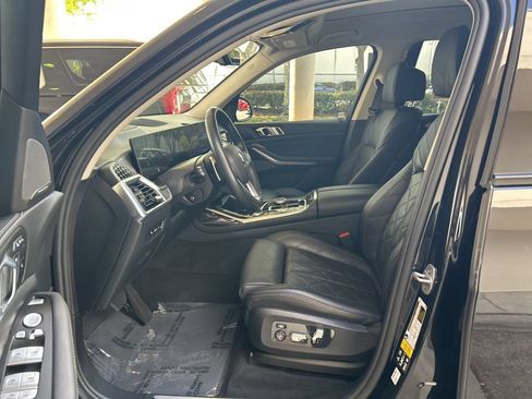 Used 2024 BMW X7 xDrive40i AWD/4WD image 6