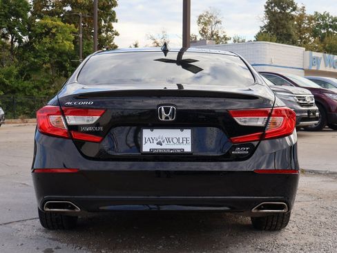 Certified 2019 Honda Accord Touring image 6