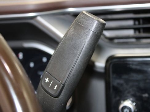 Used 2024 GMC Sierra 2500 Denali w/ Denali Reserve Package image 41