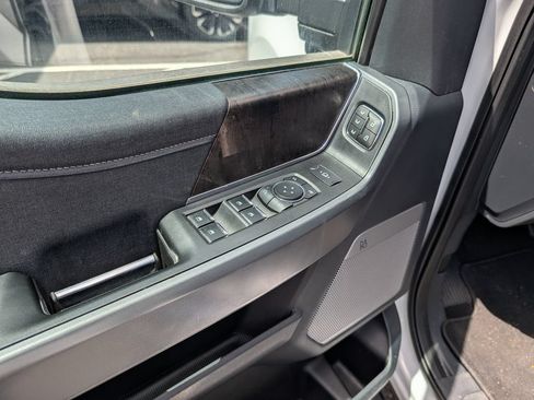 Used 2024 Ford F350 Lariat AWD/4WD image 14