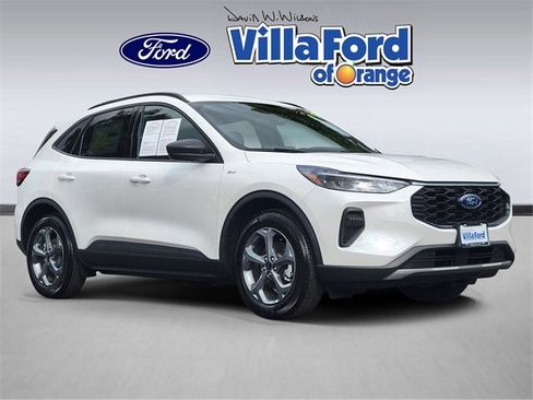 Used 2025 Ford Escape ST-Line w/ Equipment Group 301A image 1