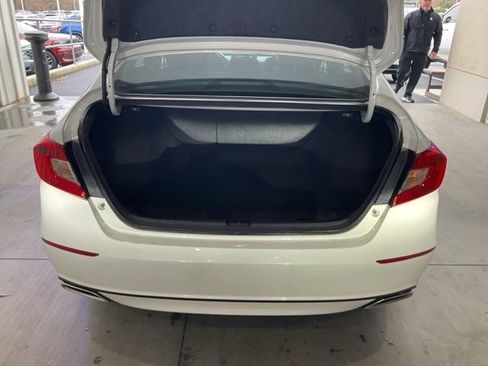 Certified 2022 Honda Accord Sport Special Edition image 18