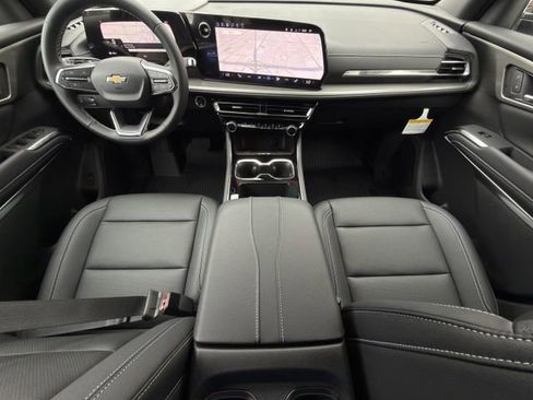 New 2026 Chevrolet Traverse LT w/ Sun and Wheel Package image 10