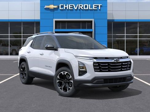 New 2026 Chevrolet Equinox LT w/ Convenience Package II FWD image 7