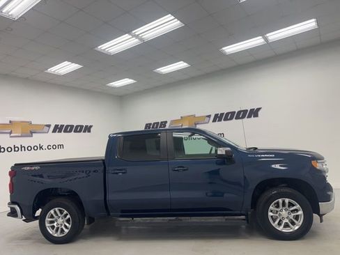 Used 2023 Chevrolet Silverado 1500 LT image 4