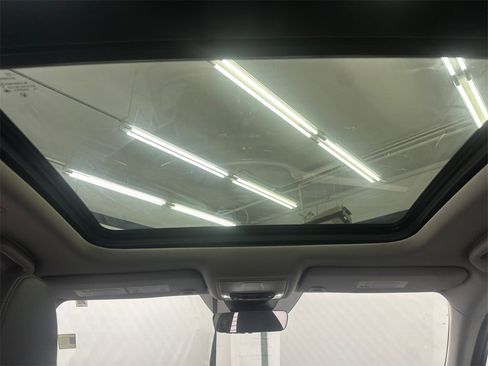 Used 2023 Acura MDX Technology image 23