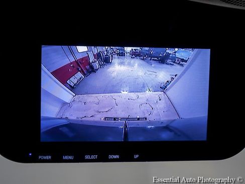 Used 2019 Mercedes-Benz Sprinter 144 image 16