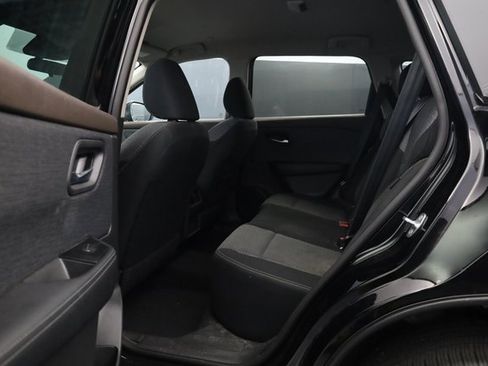 Used 2023 Nissan Rogue SV image 23