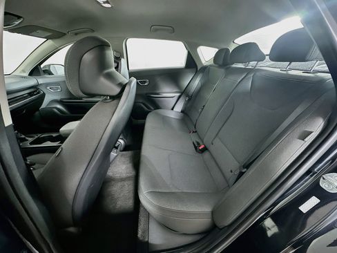 Used 2025 Kia K4 FWD image 27