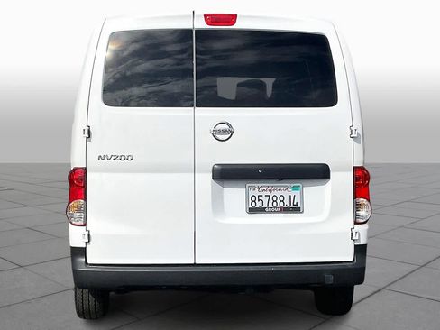 Used 2021 Nissan NV200 S w/ Back Door Glass Package image 5