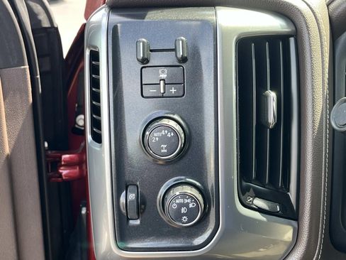 Used 2017 Chevrolet Silverado 1500 LTZ w/ Sport Package AWD/4WD image 30