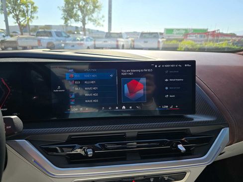 Used 2025 BMW XM AWD/4WD image 27