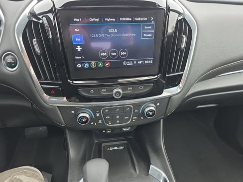 Used 2023 Chevrolet Traverse Premier w/ Redline Edition image 15