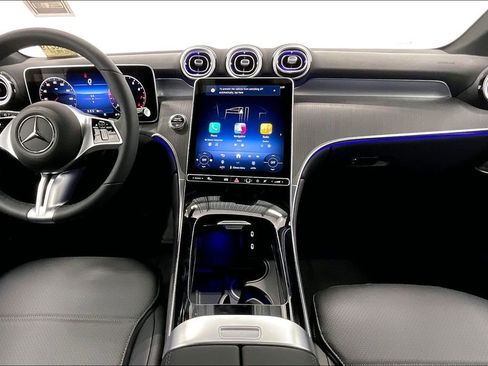New 2026 Mercedes-Benz GLC 300 image 5