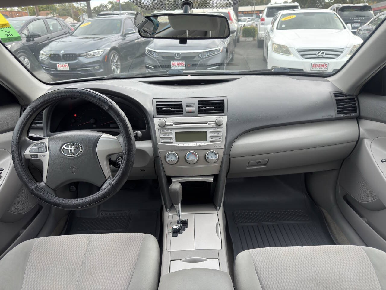 Used 2011 Toyota Camry LE FWD image 15