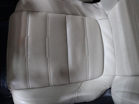 Used 2018 Honda CR-V EX-L image 11