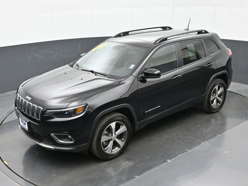 Used 2022 Jeep Cherokee Limited image 36